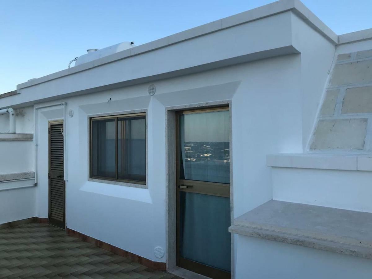 Casa Vacanze Affitti Brevi "Porta Nuova" Locorotondo Exterior photo
